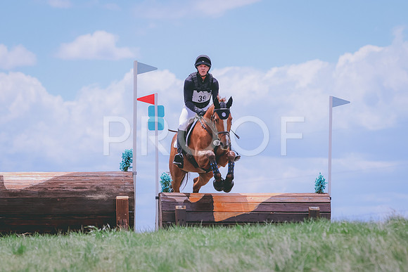 BYR_9598