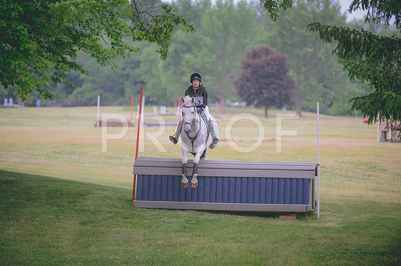 000_2683