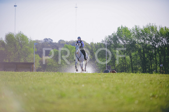 000_4458