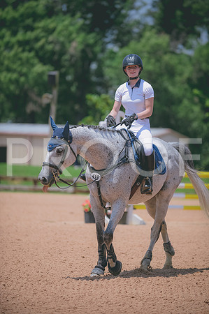 000_3902