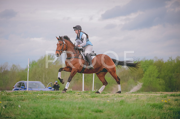 000_6421