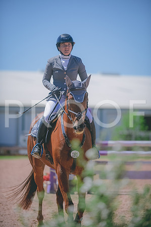 000_2946