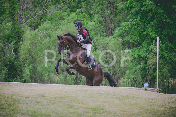 000_3505