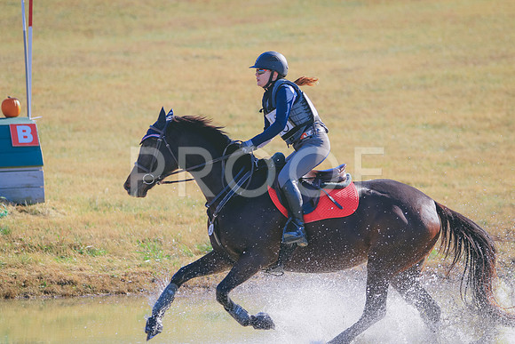 CANON_Canon EOS 7D Mark II_112494080-1125330698855