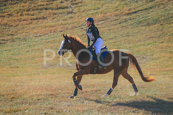 CANON_Canon EOS 7D Mark II_119550976-1195899659317