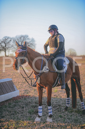 000_4064