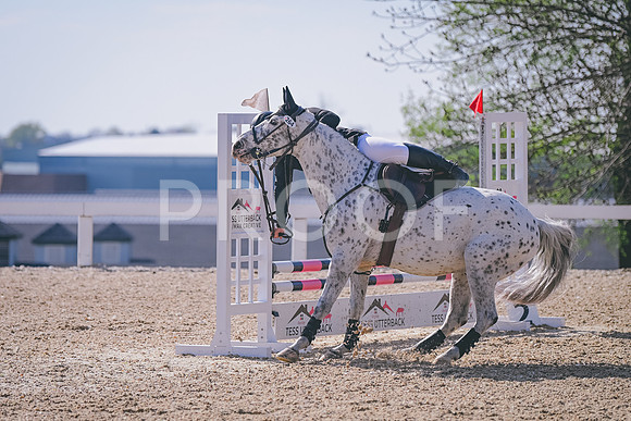 CRB_4976