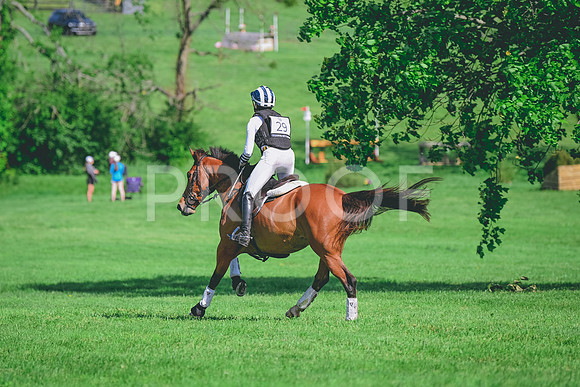 CRB_8198